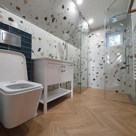 Sveti Pantelejmon 公寓 Divčibare