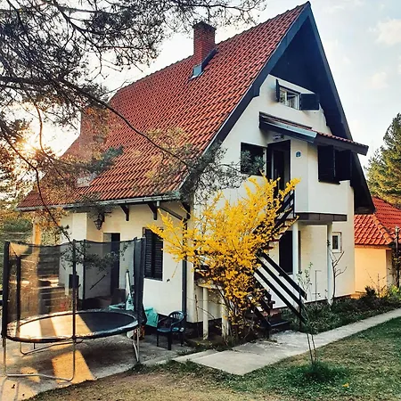 Sveti Pantelejmon Apartment *