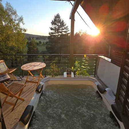 Sveti Pantelejmon Apartamento *